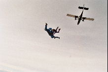 sky diving photo