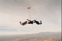 sky diving photo